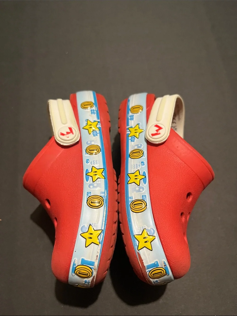 Nintendo Super Mario Brothers toddler Crocs size 6C